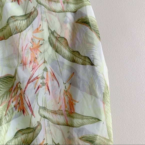 BCBGeneration • Tropical Print Sheer Overlay Top in Green and Orange, Size‎ XS - Picture 7 of 14